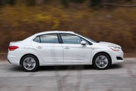 2012款大众速腾对比雪铁龙C4