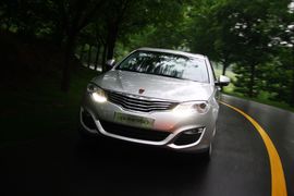 全新荣威550试驾实拍