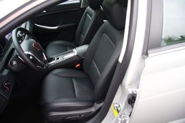 全新荣威550试驾实拍