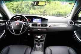 全新荣威550试驾实拍