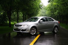 全新荣威550试驾实拍