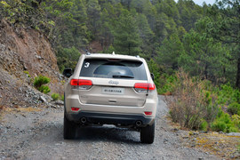 2014款Jeep大切诺基试驾实拍