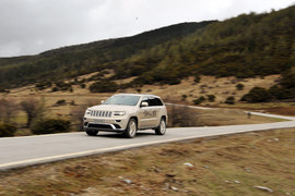 2014款Jeep大切诺基试驾实拍