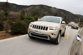 2014款Jeep大切诺基试驾实拍