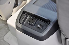 2013款江淮瑞风M5