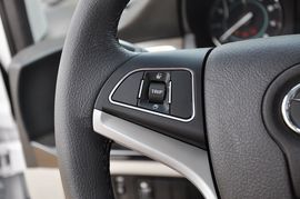 2013款江淮瑞风M5