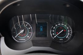 2013款江淮瑞风M5