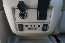 2013款英菲尼迪JX35全能版实拍