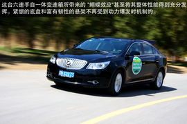 试驾2012款别克君越2.4L