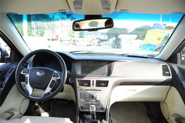 2013款比亚迪思锐1.5TID旗舰型到店实拍