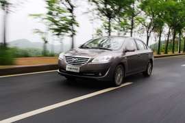 力帆720试驾实拍