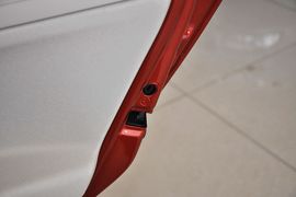 2012款斯柯达晶锐1.4L手动晶灵版