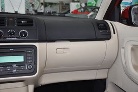 2012款斯柯达晶锐1.4L手动晶灵版