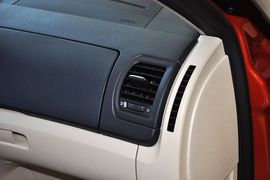 2012款斯柯达晶锐1.4L手动晶灵版