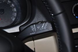 2012款斯柯达晶锐1.4L手动晶灵版
