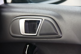 试驾2013款福特新嘉年华两厢1.5L自动劲动型