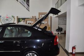 2013款斯柯达明锐1.8TSI