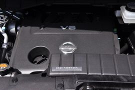 2013款日产贵士3.5L自动SL型