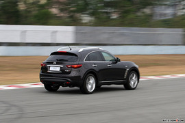 2009款英菲尼迪FX50动态