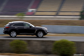 2009款英菲尼迪FX50动态