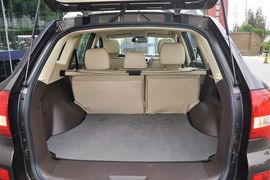 2013款华泰宝利格1.8T自动智尊版