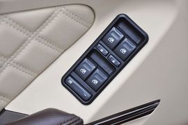 2013款华泰宝利格1.8T自动智尊版