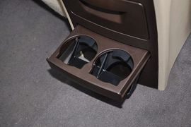 2013款华泰宝利格1.8T自动智尊版