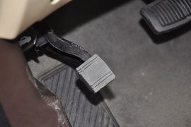 2013款华泰宝利格1.8T自动智尊版