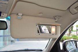 2013款华泰宝利格1.8T自动智尊版