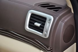 2013款华泰宝利格1.8T自动智尊版