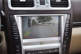 2013款华泰宝利格1.8T自动智尊版