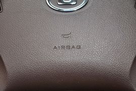 2013款华泰宝利格1.8T自动智尊版