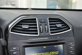 2013款北京绅宝2.3T豪华版