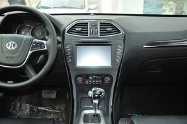 2013款北京绅宝2.3T豪华版