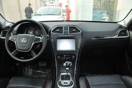 2013款北京绅宝2.3T豪华版