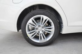 2013款北京绅宝2.3T豪华版