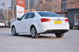 2013款北京绅宝2.3T豪华版