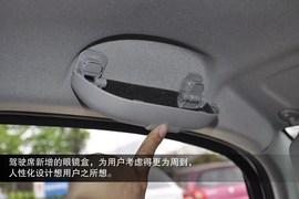 2013款长安铃木天语SX4酷锐版到店实拍图解