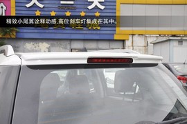 2013款长安铃木天语SX4酷锐版到店实拍图解