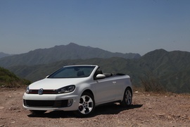 2013款高尔夫GTI敞篷版试驾