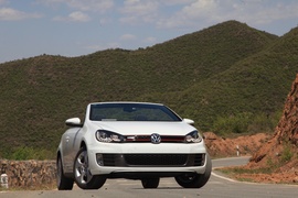 2013款高尔夫GTI敞篷版试驾