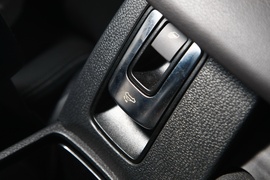 2013款高尔夫GTI敞篷版试驾