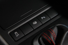 2013款高尔夫GTI敞篷版试驾