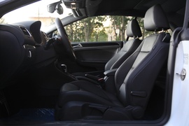 2013款高尔夫GTI敞篷版试驾