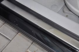 2013款红旗H7