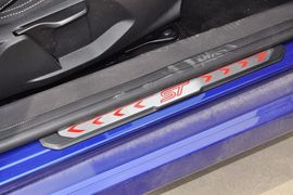 2013款福特嘉年华ST