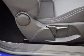 2013款福特嘉年华ST