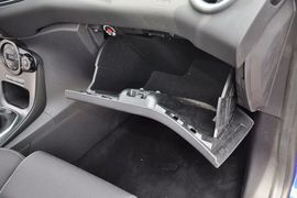 2013款福特嘉年华ST