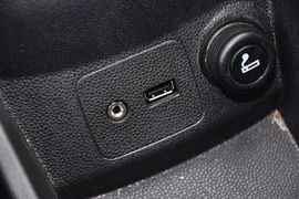 2013款福特嘉年华ST