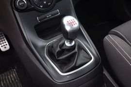 2013款福特嘉年华ST